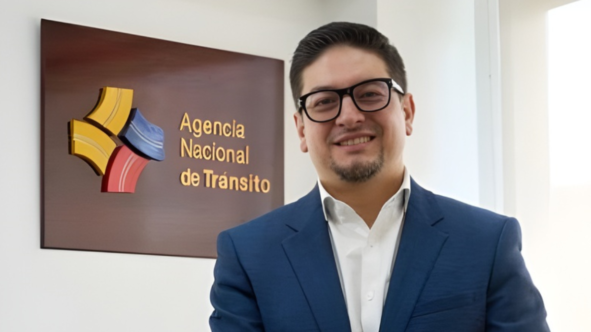 Un Juez a cargo de la audiencia de formulación de cargos ordenó prisión preventiva del director de la Agencia Nacional de Tránsito (ANT), Pedro Abril.