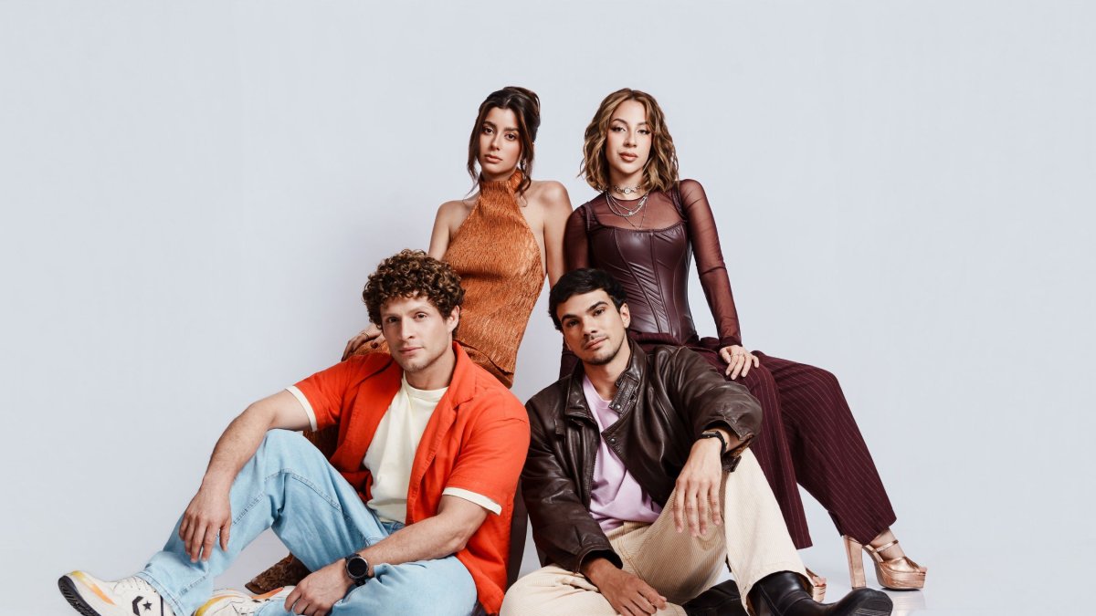 Luciana Guschmer, Viviana Salame, Julián Campos y Adrián Peraza