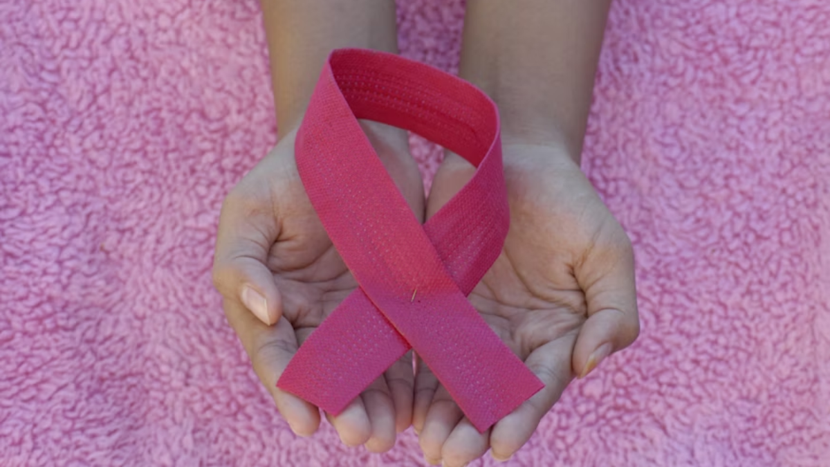 Lazo representativo del cáncer de mama, el más común a nivel nacional