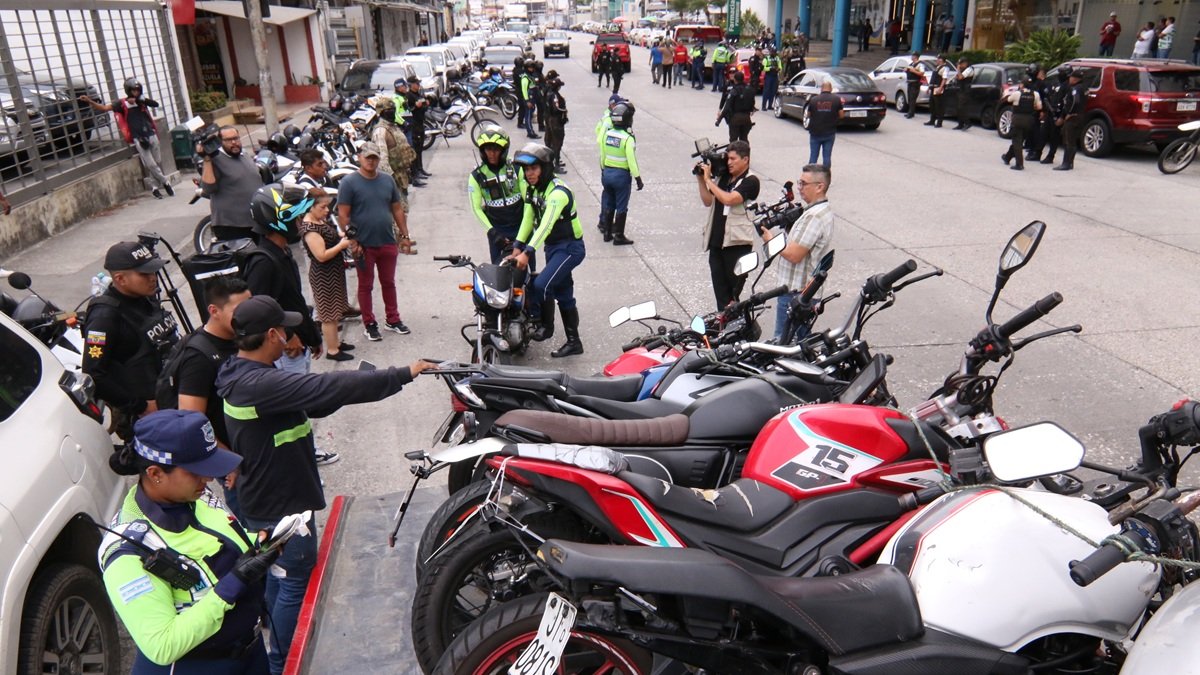 Foto referencial. Operativo de control de motos por parte de la ATM.