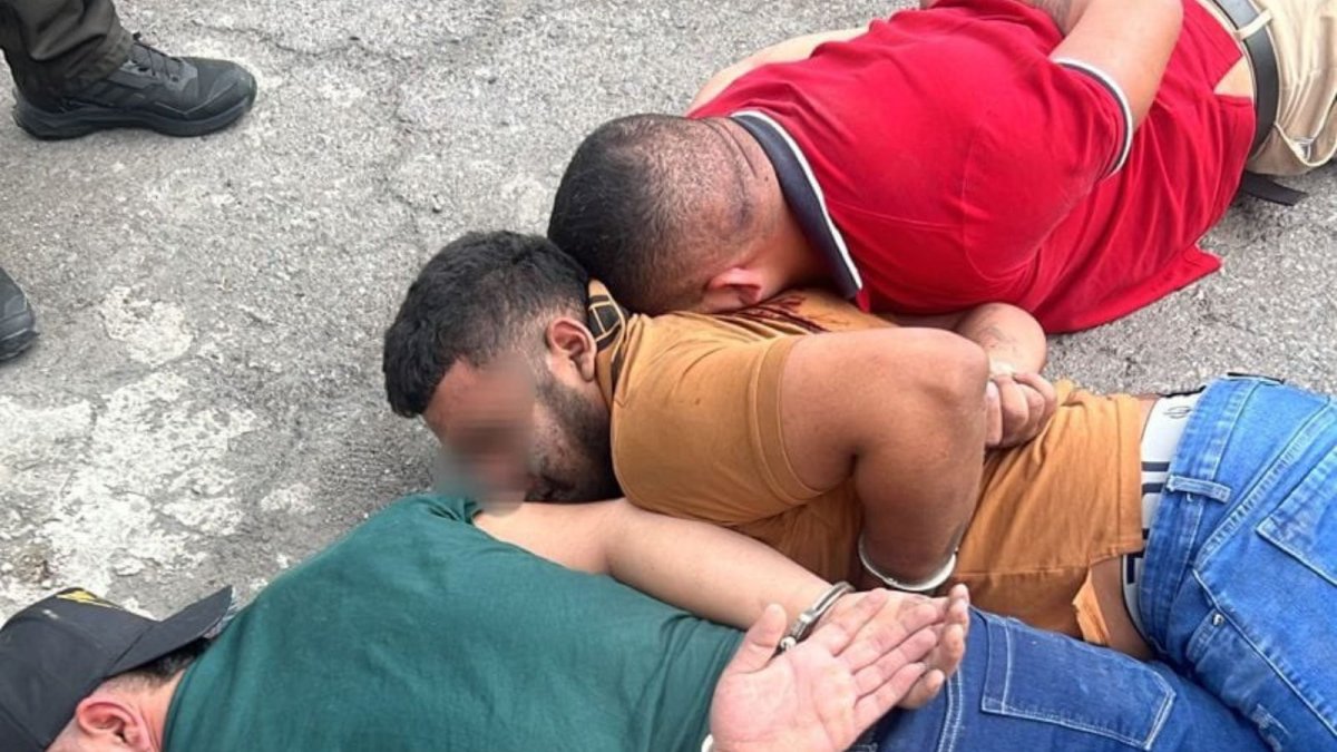 Aprehendieron a 10 personas en Chimborazo