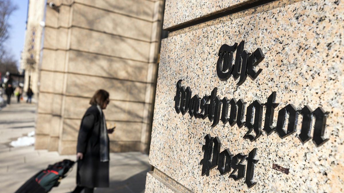 Fachada del edificio de The Washington Post, medio que anunció un recorte significativo de su plantilla editorial.