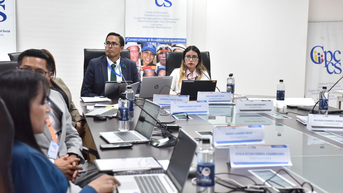 Cynthia Jacho, una de las postulantes con menor puntaje, preside la Comisión Ciudadana de Selección del concurso para fiscal general.