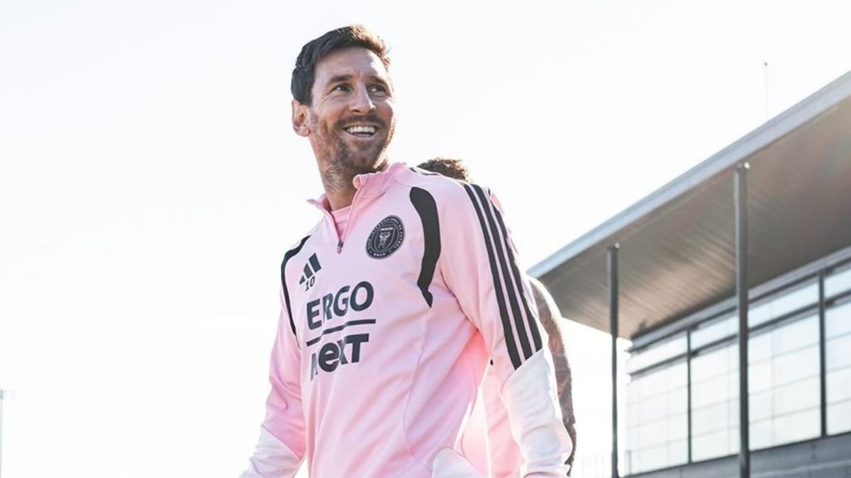 Hinchas ecuatorianos confiesan qué harían si se cruzan con Messi en Guayaquil.