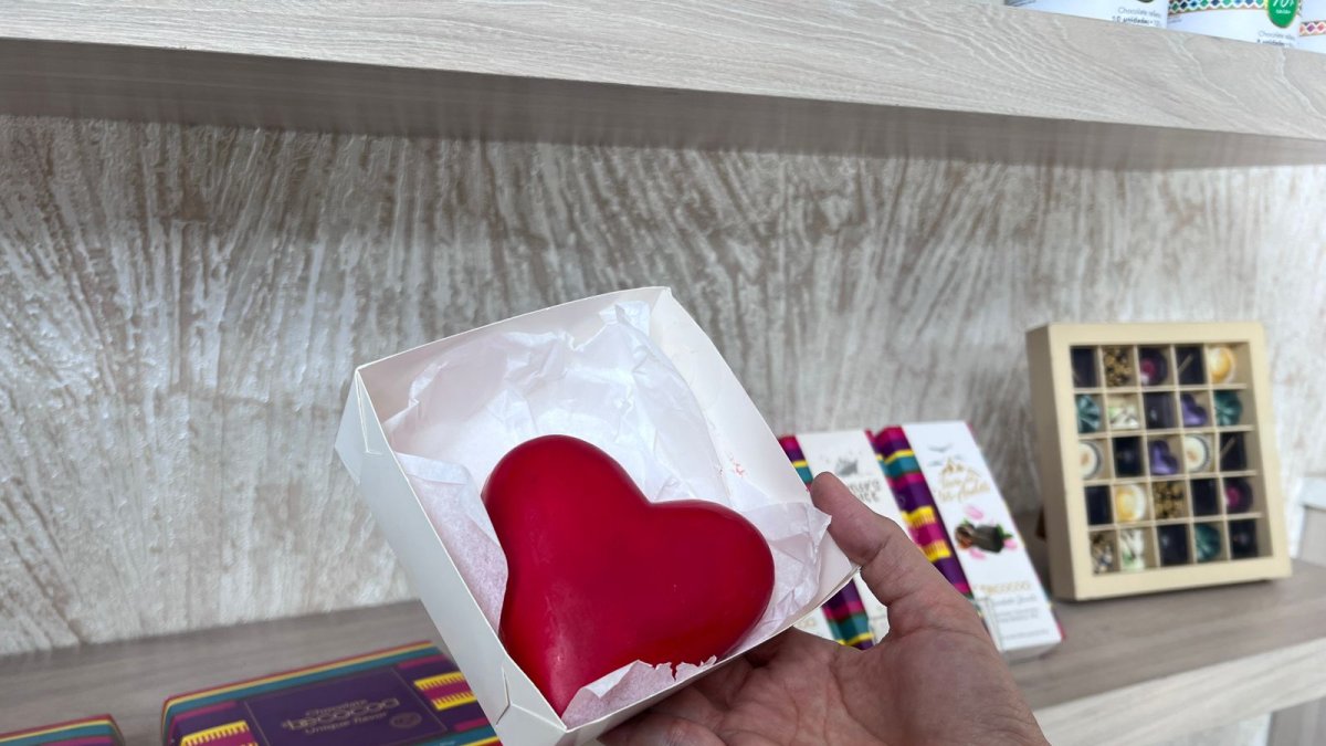 Las chocolaterías locales están en auge, dando revalorización al cacao nacional.