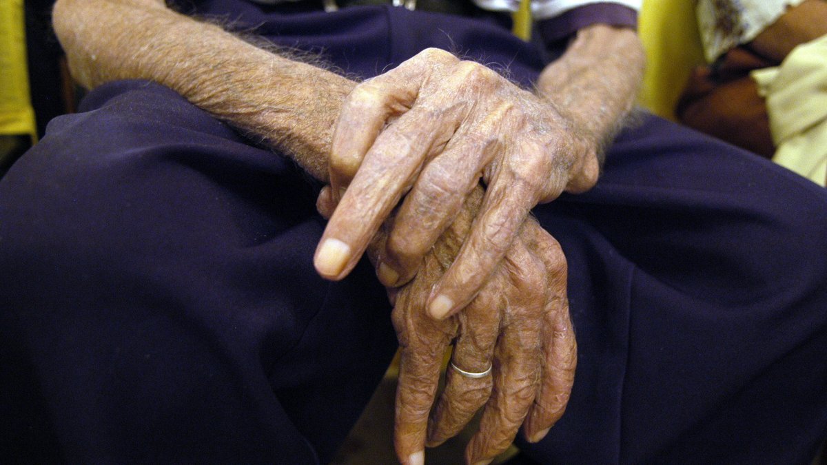 La esperanza de vida humana es más hereditaria de lo que se pensaba.