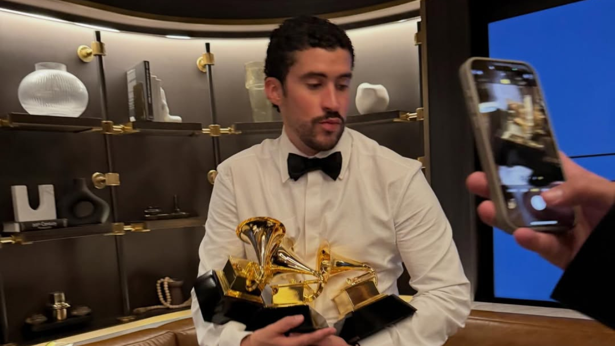 En los 68 años de historia de los Grammy, Bad Bunny fue el primer artista en ganar en la categoría de Mejor Álbum del Año con un disco totalmente en español.