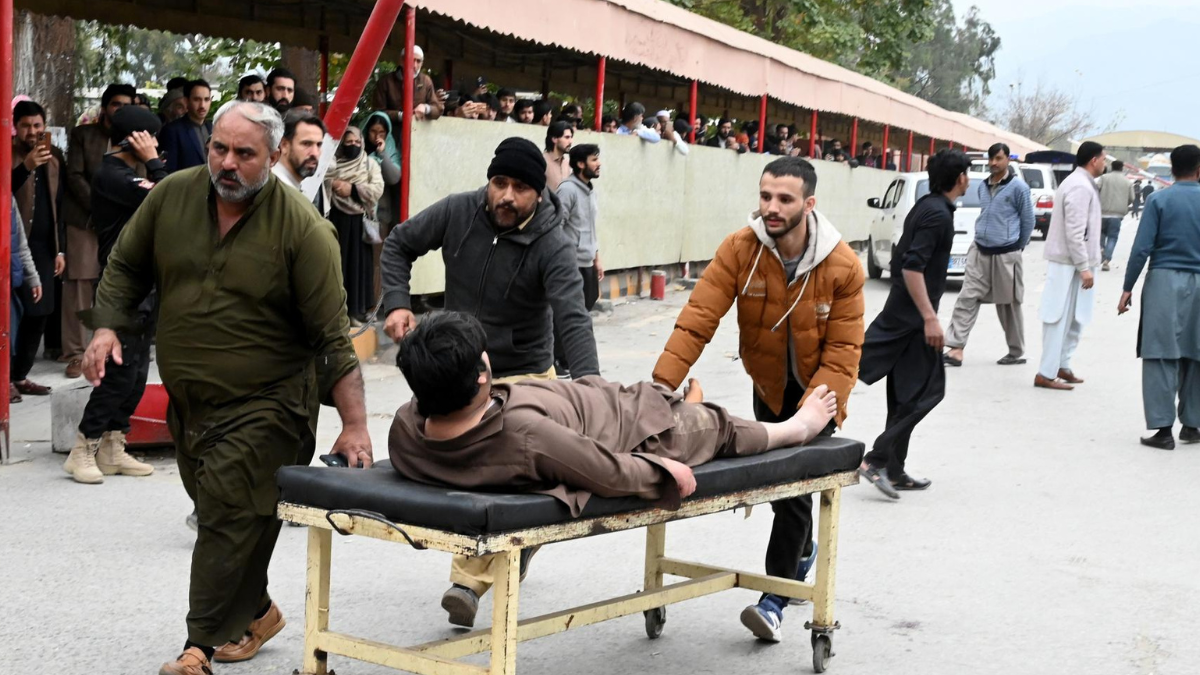 La tragedia golpea a los fieles en plena jornada de oración