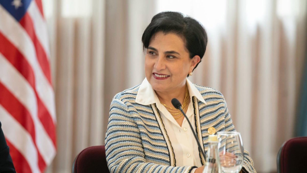 Cancilleria de Ecuador presidida por Gabriela Sommerfeld, se pronunció tras la reunión ministerial con Colombia.