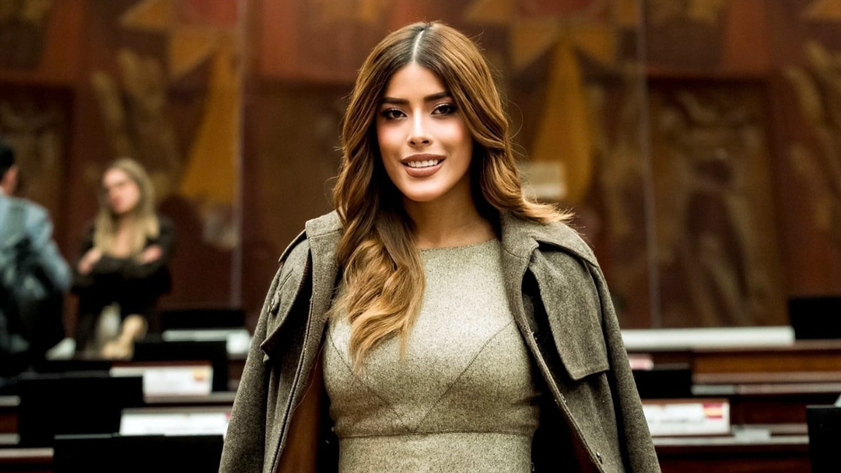 Luciana Salomé Zapata Albán es influencer, exreina de belleza y estudiante de odontología.