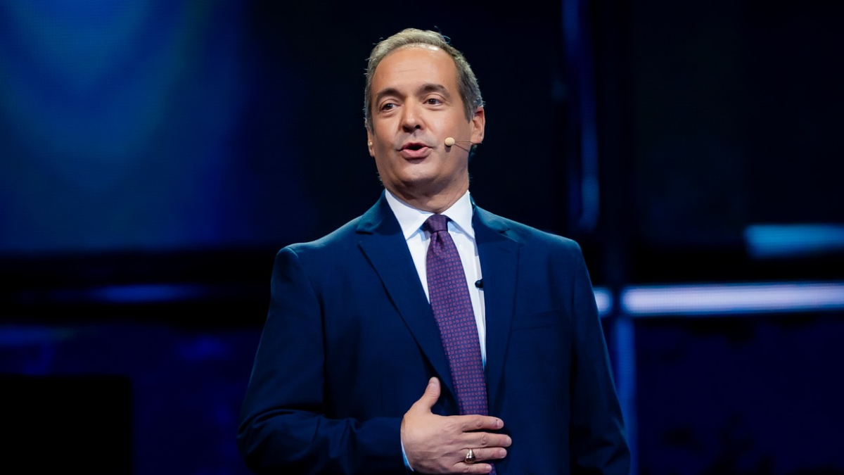 Carlos Díaz-Rosillo es director y fundador del Centro Adam Smith de la Universidad Internacional de la Florida (FIU, por sus siglas en inglés) y exdirector de Políticas Públicas de la Casa Blanca durante el primer mandato de Donald Trump.