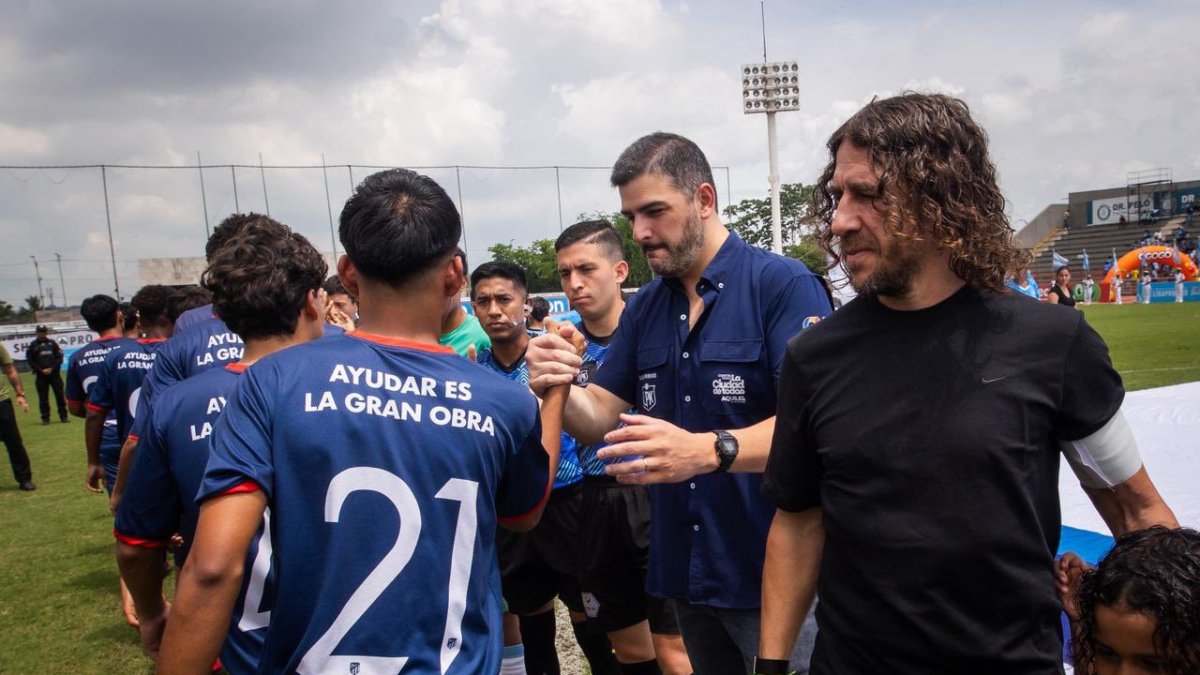 La fiesta de LigaPro Kids fue en el Chucho Benítez. El alcalde de Guayaquil, Aquiles Álvarez y Carlos Puyol estuvieron en la final.