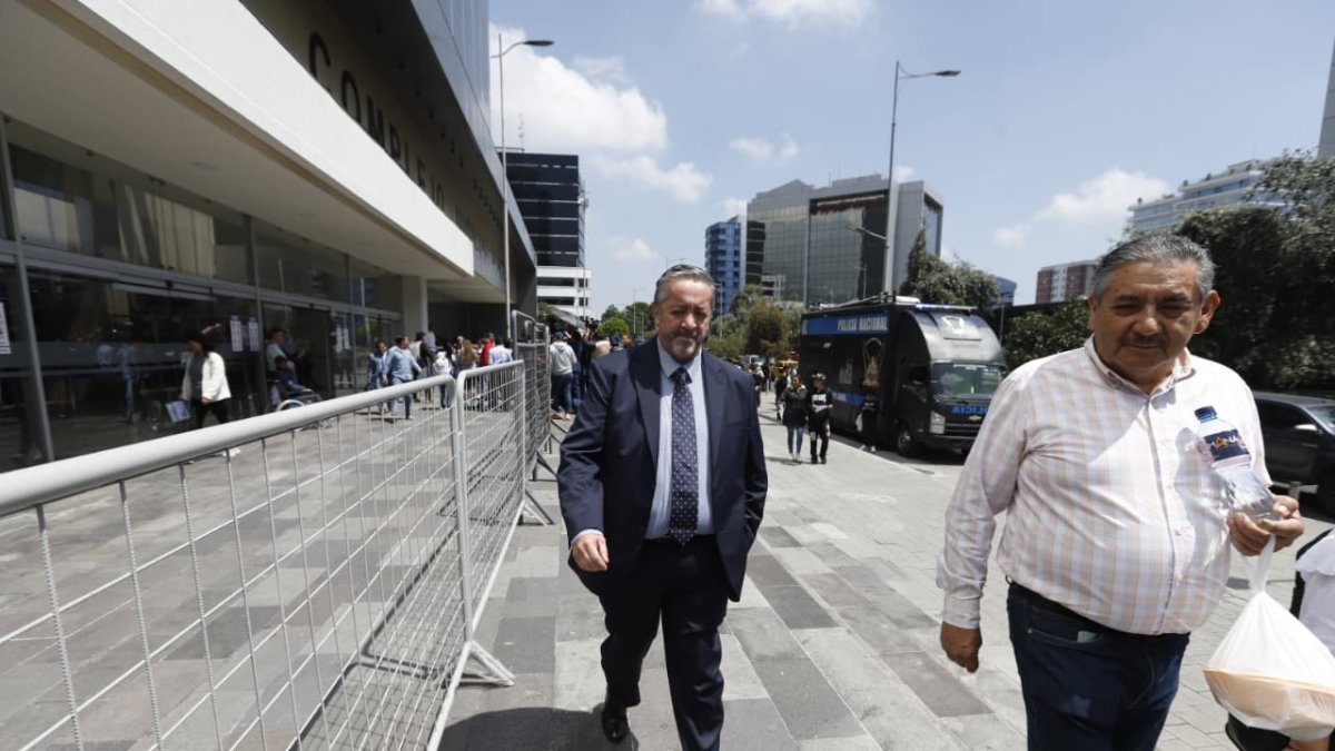 Ramiro García, abogado del alcalde de Guayaquil, Aquiles Álvarez.