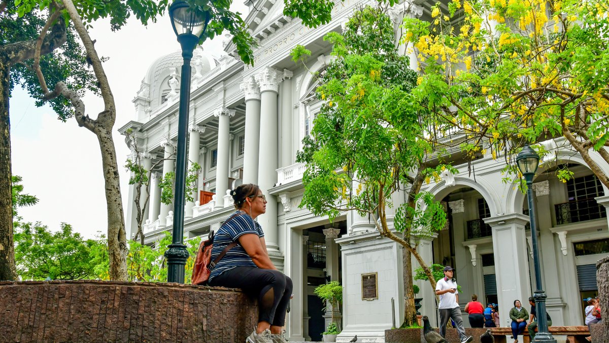 Ciudadanos consultados no cuestionan solo el proceso judicial, sino el riesgo de paralización de obras y servicios en medio de la confrontación entre el Municipio y el Gobierno central.