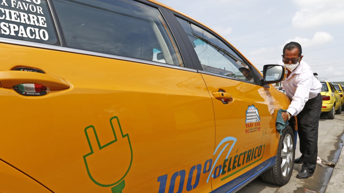 El Gobierno establece incentivos tarifarios para las electrolineras.