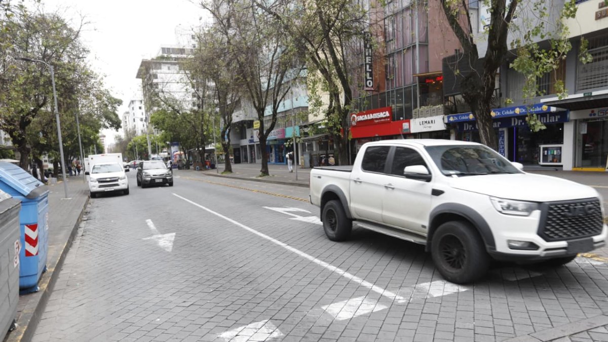 Desde los años 80 un tramo de la av. Amazonas dejó de ser bidireccional.