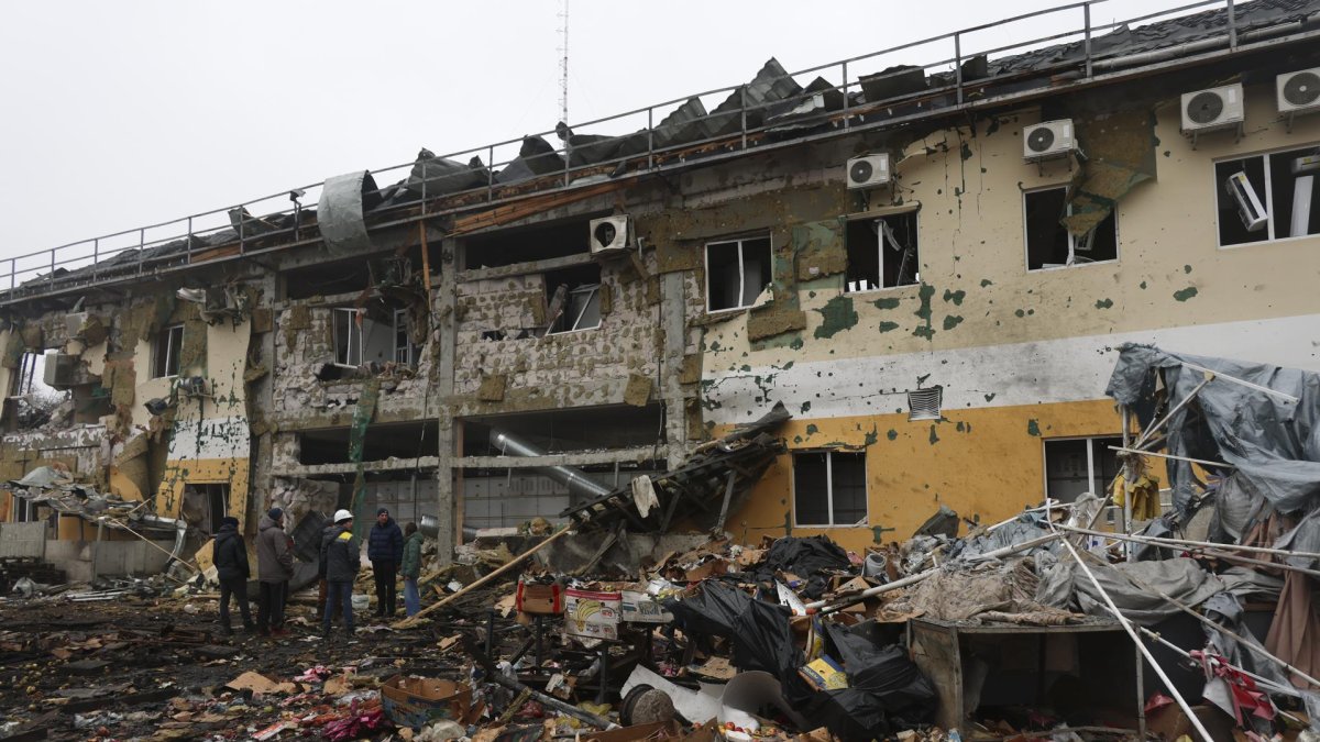 Zona residencial de Odesa, Ucrania, tras un ataque nocturno ruso, el 12 de febrero de 2026.