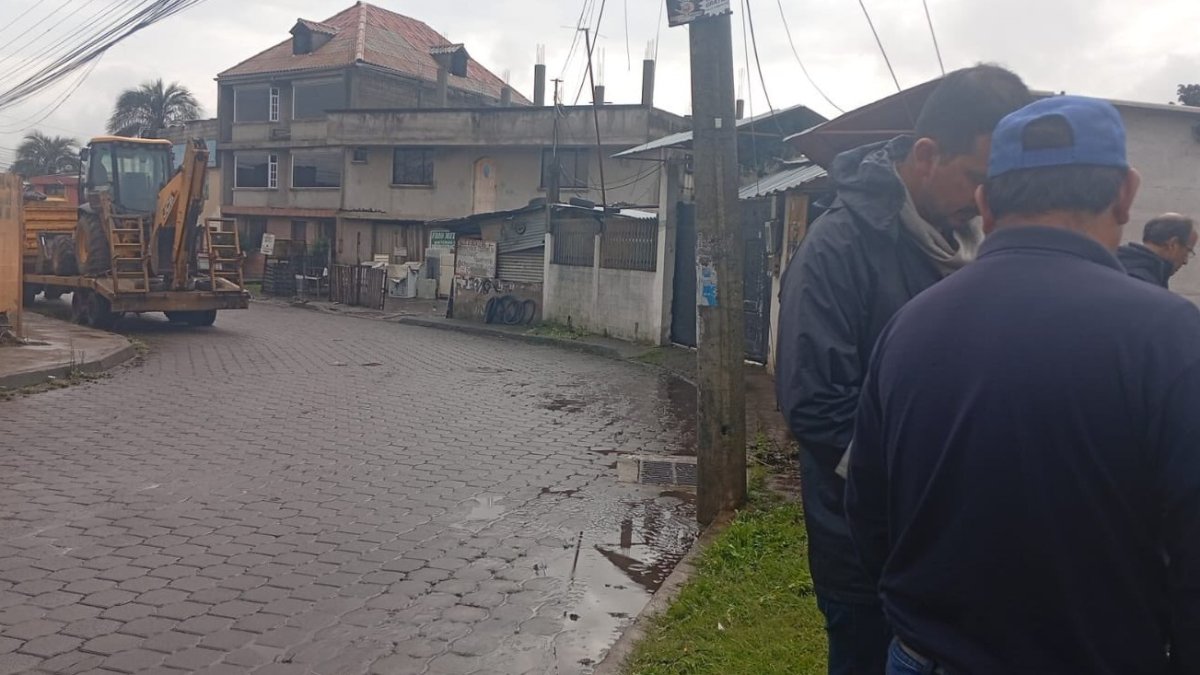 Las lluvias en Quito han causado inundaciones en Amaguaña, valle de Los Chillos, y en la Argelia, en el sur.