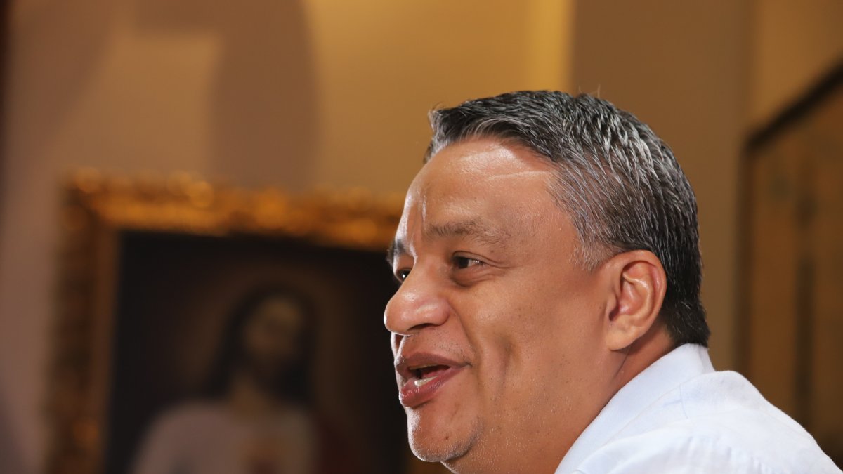 Gobernación del Guayas activa protocolos para el retiro seguro de la tarima en Guayaquil.