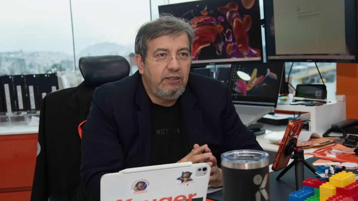 El quiteño Ernesto Kruger es arquitecto empresarial y especialista en blockchain, cyberseguridad y gobierno electrónico; CEO Kruger Corp