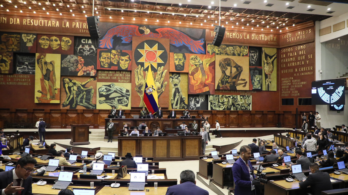 Informe de la Ley de Minería y Energía recibió apoyo de ADN, mientras la RC expresó su rechazo