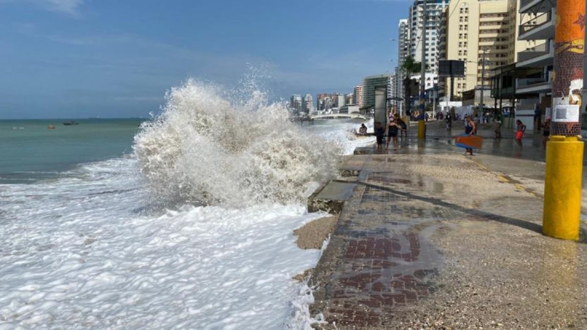 Inocar informó que entre el 13 y el 16 de febrero se espera mar moderado y que el martes 17 el oleaje pasará a agitado por efecto de un aguaje.
