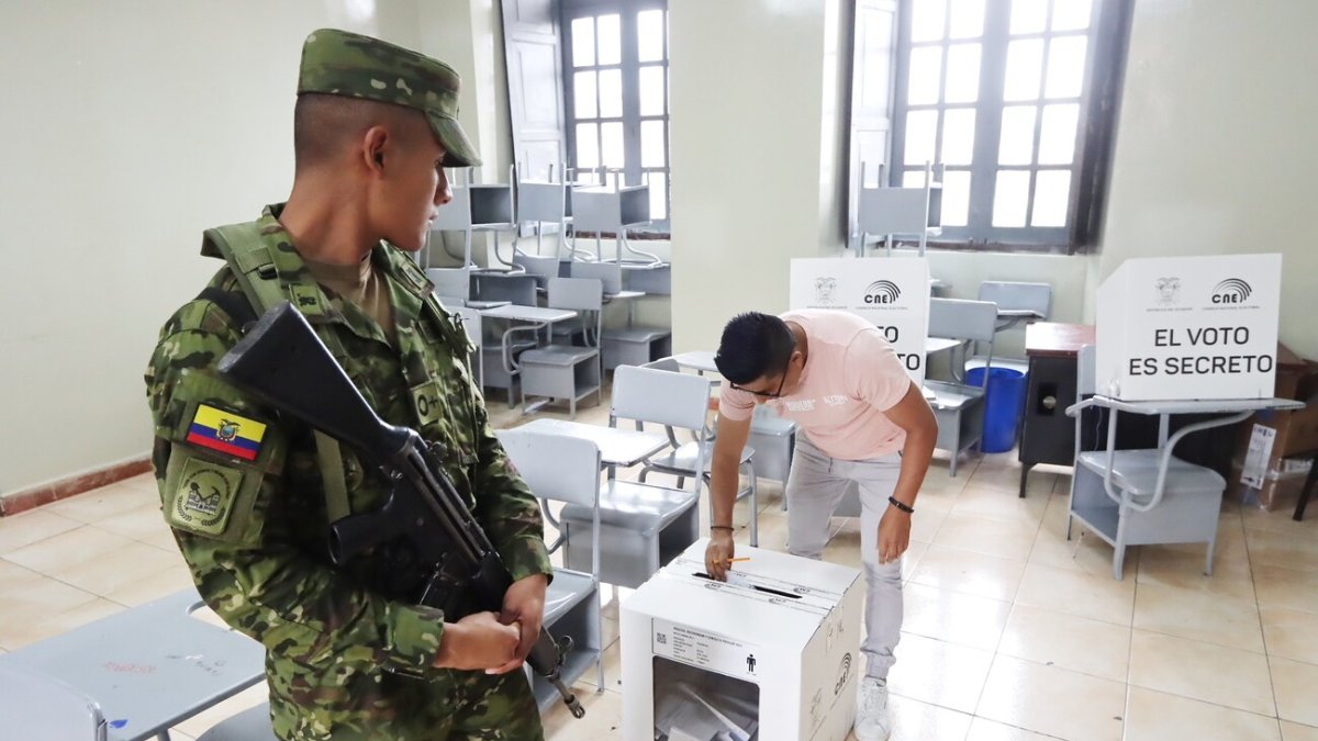 Los ecuatorianos acudirán a las urnas el próximo 14 de febrero de 2027.