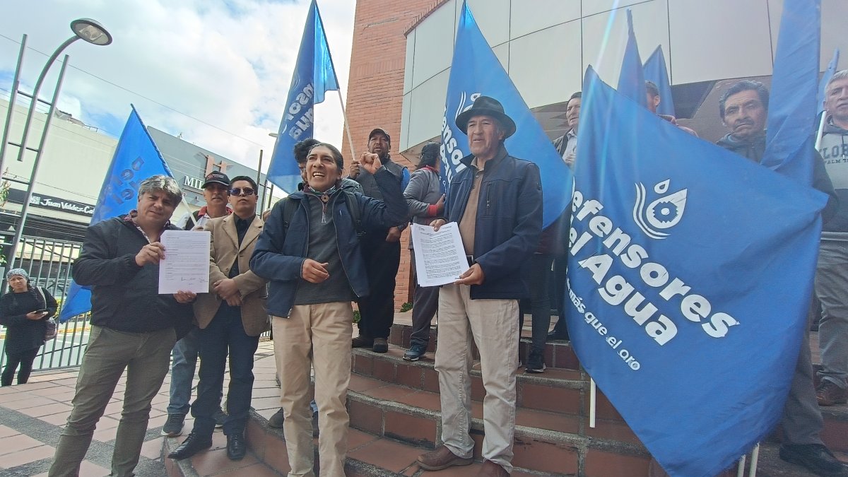 Organizaciones sociales de Azuay presentan acción de protección contra reforma minera