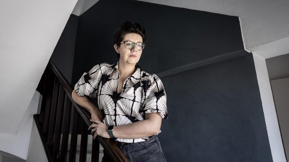 Lynch es escritora, académica y profesora de literatura y escritura creativa.