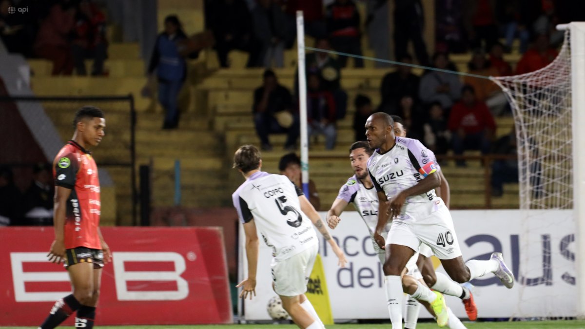 Referencial. La gestión de documentos y finanzas personales puede verse afectada por intentos de estafa mediante correos electrónicos falsos que suplantan al SRI