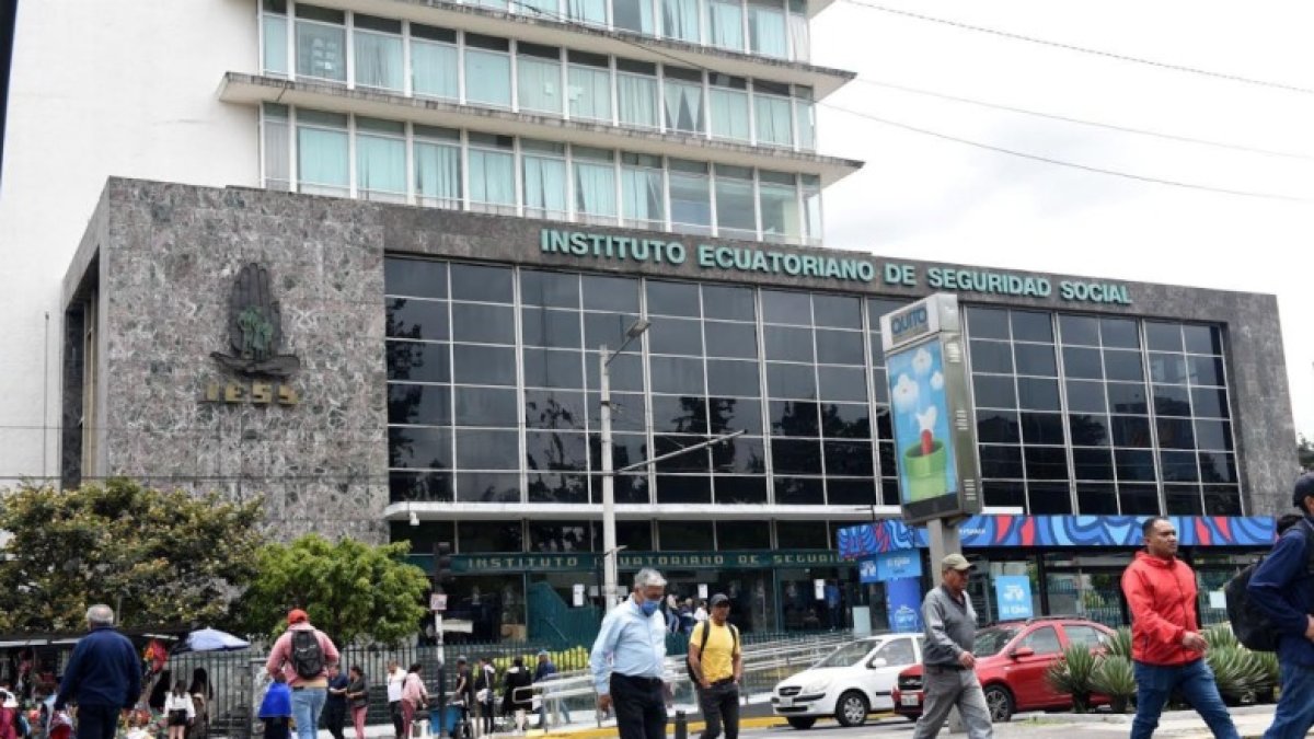 Sede central del IESS, desde donde se han designado siete directores del Seguro de Salud en menos de tres años.