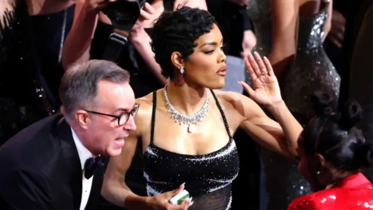 Teyana Taylor en la alfombra roja del Óscar.