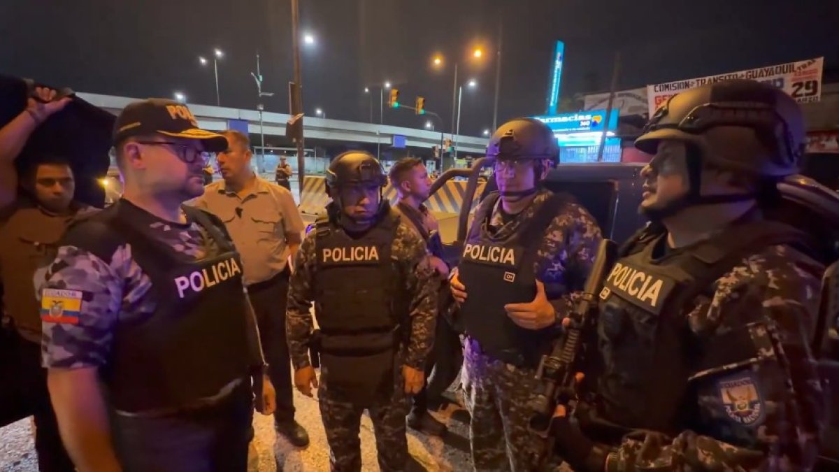 Emelec ya empezó a levantar sus sanciones en la FIFA.