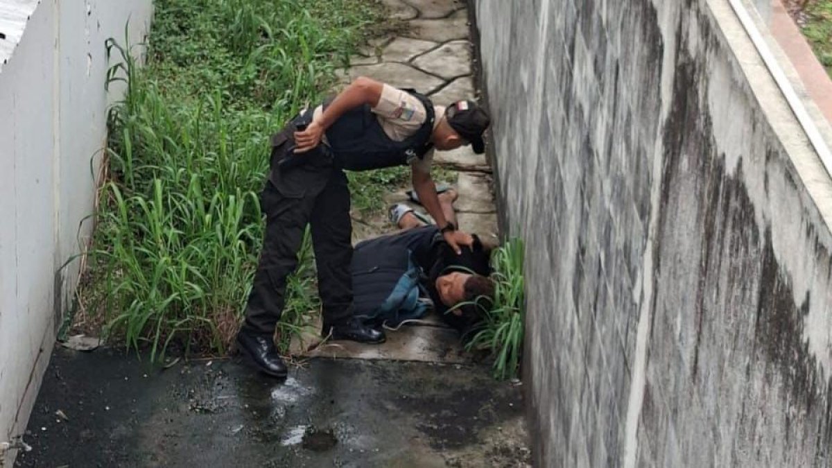 Una propuesta de Ingeniería Civil de ESPOL plantea integrar celdas modulares de retención para disminuir inundaciones y reutilizar agua lluvia en urbanizaciones del sur de la ciudad.