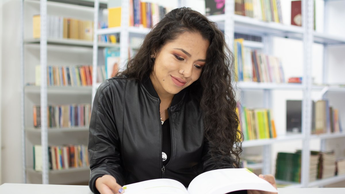 Ecuador amplía convocatoria para 150.000 becas gratuitas de inglés en línea