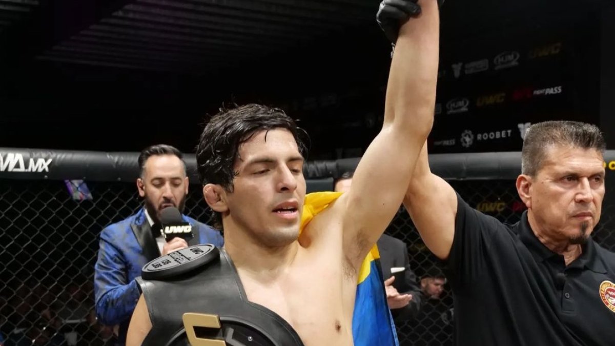 El guayaquileño de 30 años, Adrián Luna Martinetti, viene de un ascenso continuo. En 2025 firmó su contrato con la UFC luego de disputar ligas inferiores en distintos países.