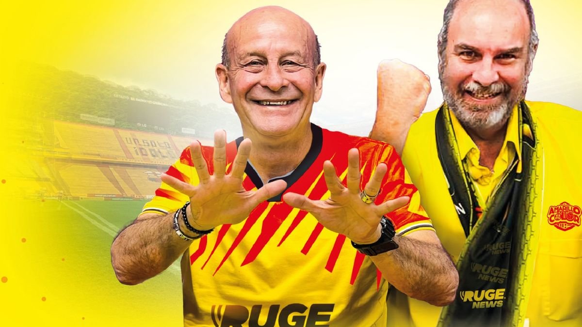 El periodista deportivo Simón Cañarte Rendón falleció la madrugada del 14 de marzo de 2026 tras sufrir un infarto, aquí junto a su amigo Xavier Cuello.