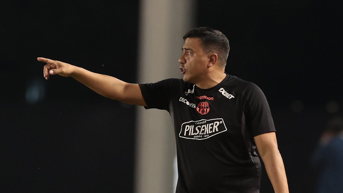 Cruce caliente: Pool Gavilánez responde a César Farías tras Barcelona SC vs Guayaquil City.