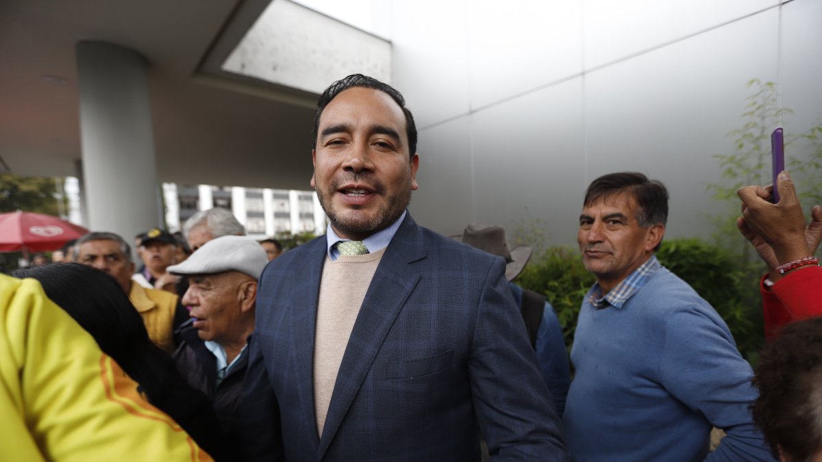 El asambleísta Juan Andrés González es jefe del bloque correísta en la Asamblea.