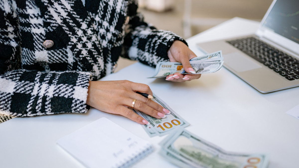 Referencial. El Bono de Desarrollo Humano de marzo 2026 ya está disponible; los beneficiarios pueden consultar con su número de cédula las fechas de pago y puntos autorizados.