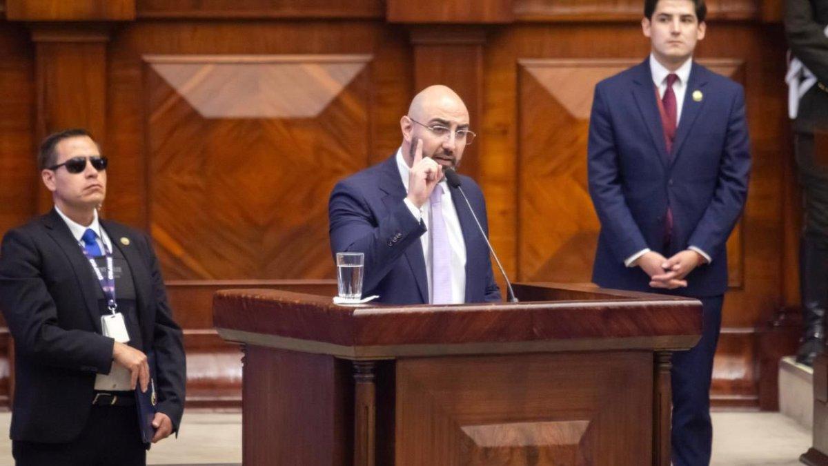 Organizaciones periodísticas rechazan la intervención estatal en EXPRESO y EXTRA.