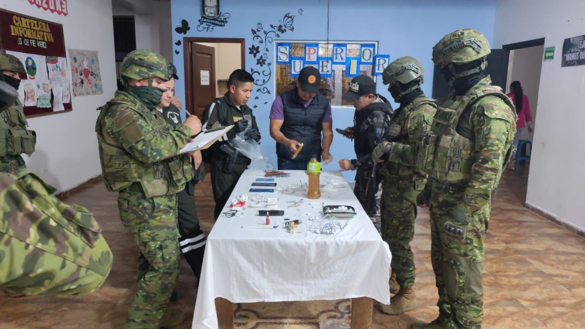 Nuevos operativos en los centros penitenciarios de Riobamba y Alausí.