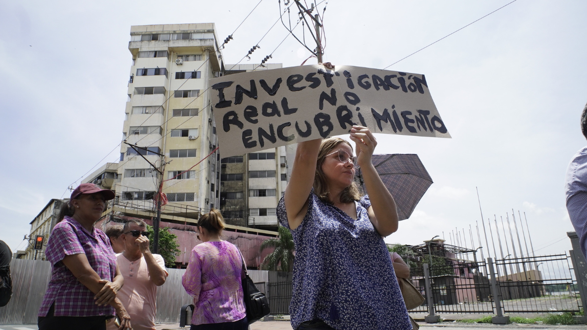 La Superintendencia de Compañías, Valores y Seguros dictó intervención de Gráficos Nacionales (GRANASA), editora de los diarios Expreso y Extra.