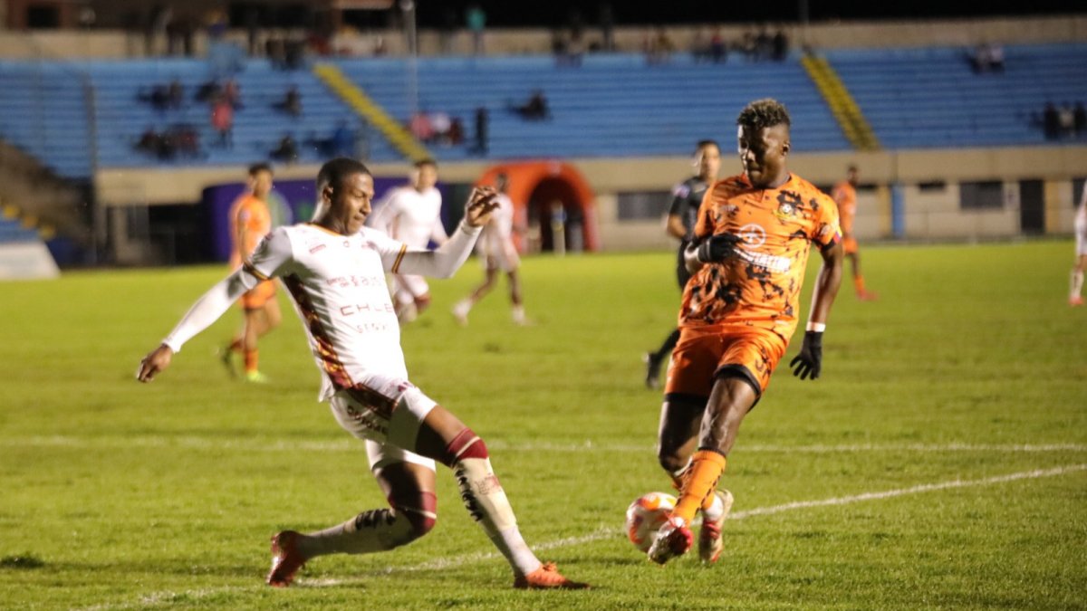 Deportivo Cuenca y Libertad será protagonistas en la Copa Sudamericana 2026.