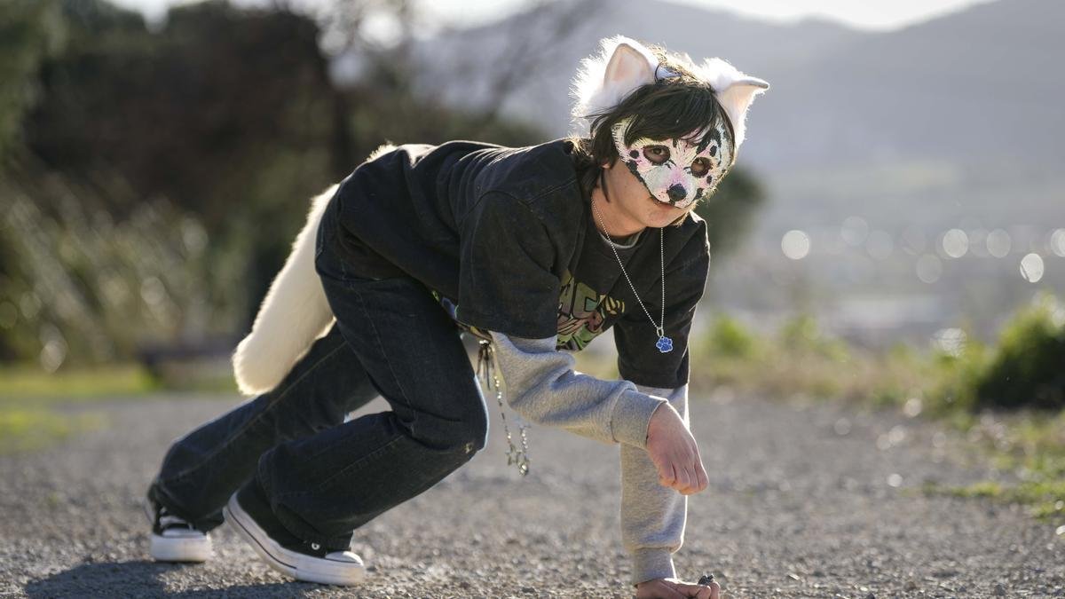 Los therian son personas que sienten una conexión o identidad interna con un animal, de forma espiritual o psicológica.