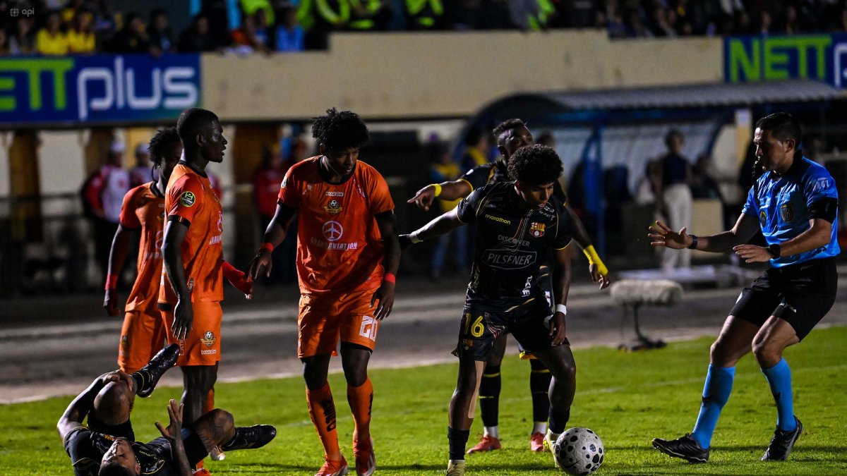 Barcelona SC visitó a Libertad en la fecha 5 de la LigaPro 2026.