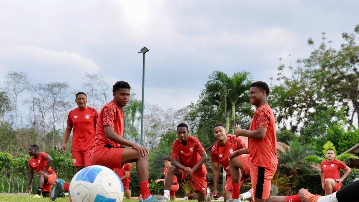 El club Leones FC se prepara en la provincia de Imbabura para el inicio de la LigaPro 2026.