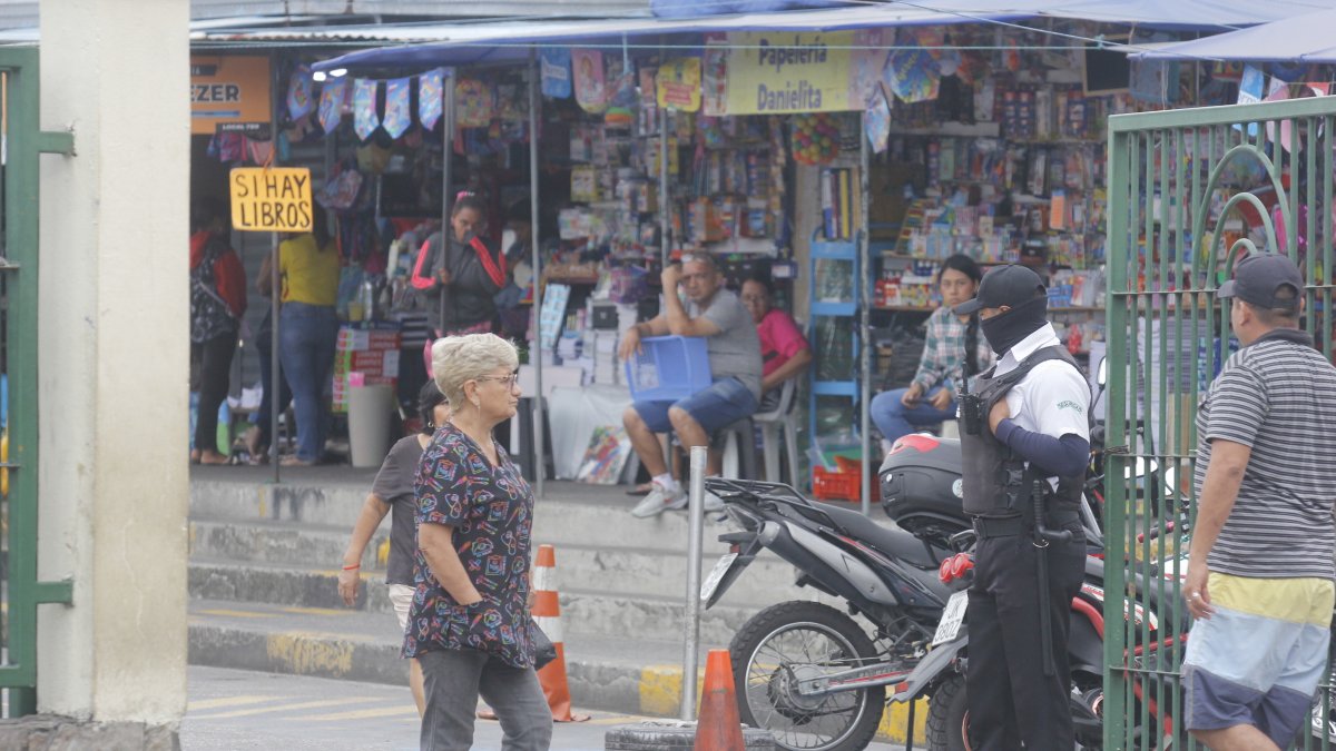 En el sector de la seguridad se usa la jornada flexible, hay personal que cubre el trabajo cuando otros están de franco.