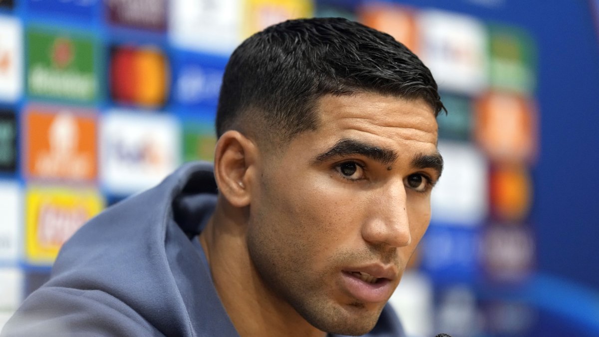 El defensa hispano-marroquí del París Saint-Germain (PSG) Achraf Hakimi, quien será juzgado por el cargo de violación.