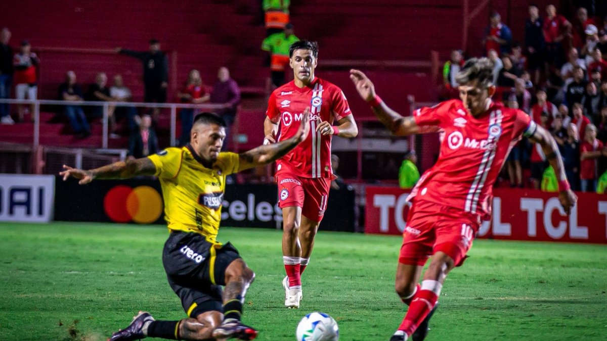 Barcelona SC eliminó a Argentinos Juniors y avanzó a la tercera fase de Copa Libertadores.